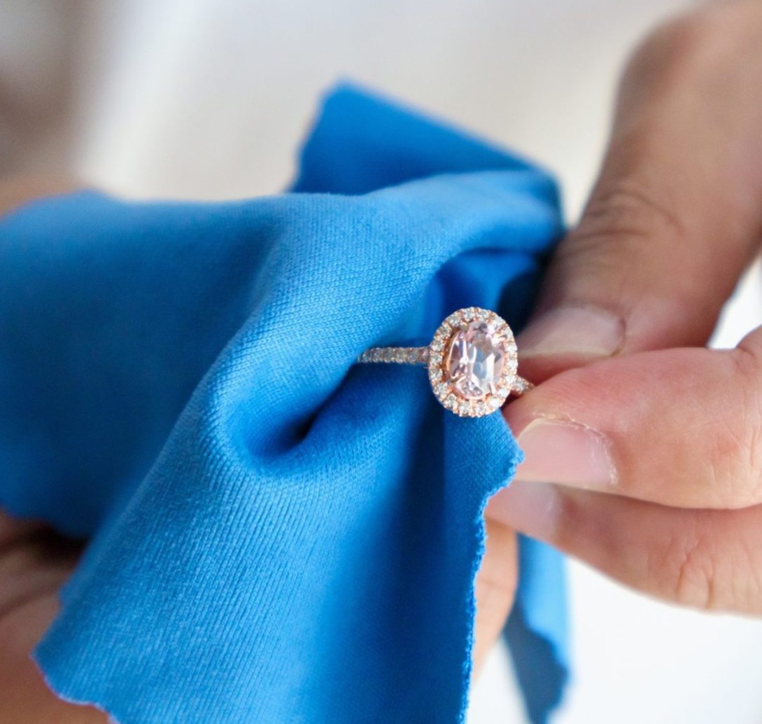 Professional Jewellery Cleaning